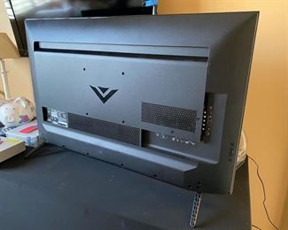 VIZIO SmartCast™ E-series 48” Class Ultra HD E48-D0 43x25 D963
