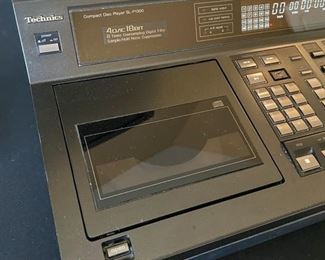 Technics SL-P1200 Class AA Professional CD Player #2 17x15x7 HxWxD D958