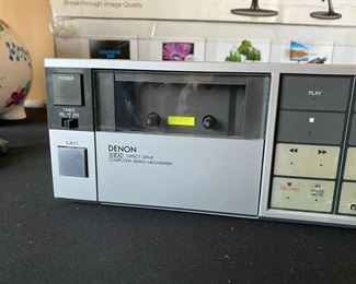 Denon DR-M2 Cassette Player 17x11x4.5 HxWxD D953