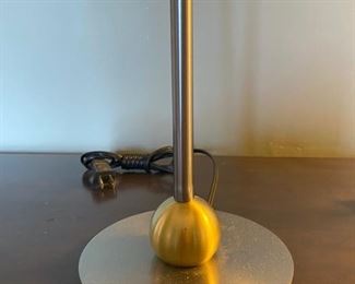 Tall metal nightstand lamps (pair) 6x26 D935