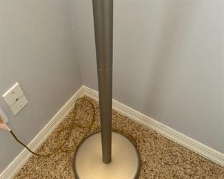 Tall metal floor lamp 12x12x72 HxWxD D928