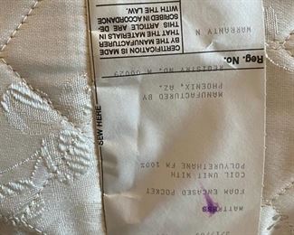 Queen size white wicker bed with mattress 86Lx59Wx54H D921