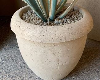 Large Cast Stone Planter/Pot w/ Faux Agave 23in H x 24in Diameter HxWxD 19628