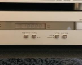 Harman Kardon TU615 FM Tuner 3x17x13in HxWxD 19608