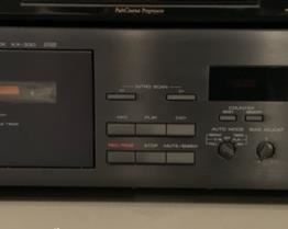 Yamaha KX-330 Stereo Cassette Deck Player 5x17x10in HxWxD 19599