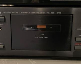 Yamaha KX-330 Stereo Cassette Deck Player 5x17x10in HxWxD 19599