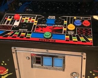 1980 Williams Defender Video Arcade Game Coin-Op 70x26x30in HxWxD 19578