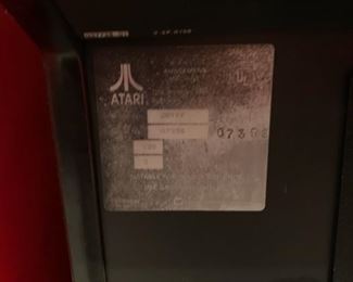 1981 Atari Tempest Vintage Video Arcade Game Coin Op 69x25x32in HxWxD 19575