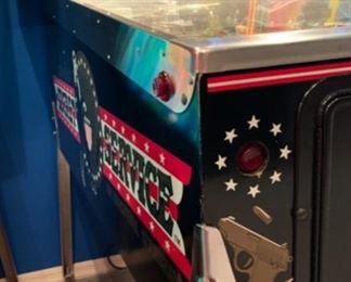 1988 Data East Secret Service Pinball Machine Coin op 79x30x56in HxWxD 19570