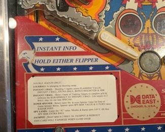 1988 Data East Secret Service Pinball Machine Coin op 79x30x56in HxWxD 19570
