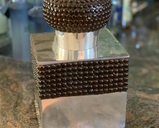 Lidded Square Container 10.5x6x6in HxWxD 19562