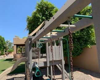 Huge Outdoor Kids Play structure Swing set Play Center 118x170x204in HxWxD 19552