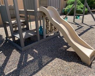 Huge Outdoor Kids Play structure Swing set Play Center 118x170x204in HxWxD 19552