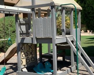 Huge Outdoor Kids Play structure Swing set Play Center 118x170x204in HxWxD 19552