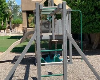Huge Outdoor Kids Play structure Swing set Play Center 118x170x204in HxWxD 19552