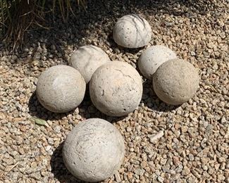 Lot of 7 Concrete Garden Spheres Decor 19551