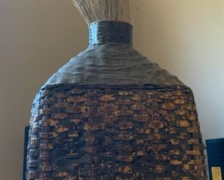 Rustic Decor Weave Basket 25x18x12in HxWxD 19528