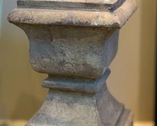 #2 Cast Stone Finial Decor 22x10x10in HxWxD 19518