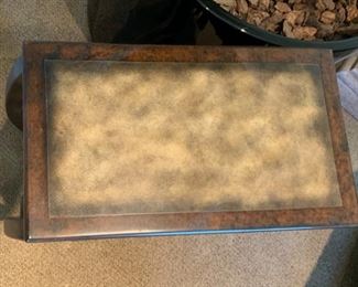 3pc Contemporary Nesting Tables Largest: 26x26.5x13.5in HxWxD 19506