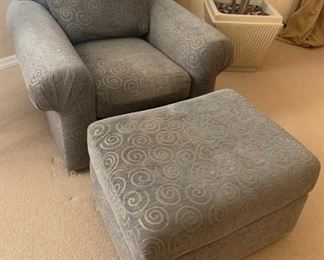 Custom oversize Chair with Ottoman on Rollers 26x40x38 HxWxD GD101
