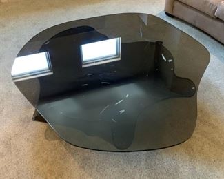 Contemporary Freeform Molded Glass Coffee Table 16x60x51in HxWxD 19503
