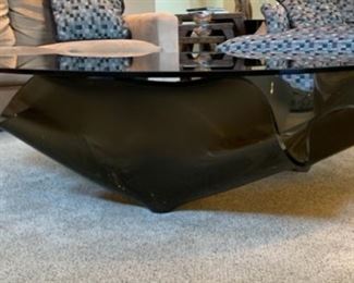 Contemporary Freeform Molded Glass Coffee Table 16x60x51in HxWxD 19503