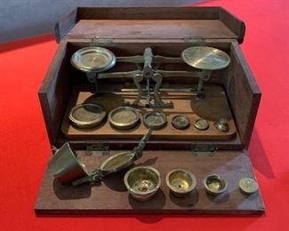 Brass balance Scale in Case 19677