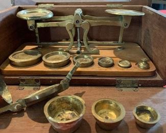 Brass balance Scale in Case 19677