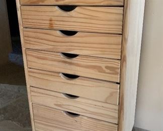 Raw Pine Wood 7 drawer Hobby Chest	33x20x14in	HxWxD
