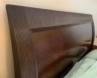 King Dark Wood Sleigh Bed	60x82x94in	HxWxD