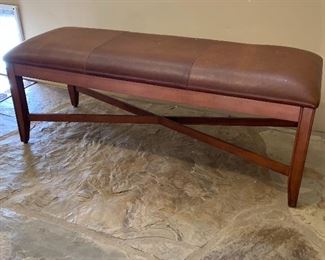 Leather top Bench	19x51x18.5in	HxWxD