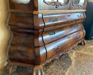 Ornate Burl Wood China Cabinet	89x67x18in	HxWxD
