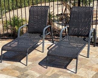 2pc Chaise Lounge Chairs PAIR	39x27x59in	HxWxD