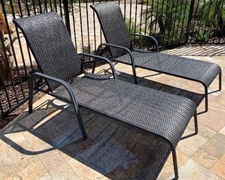 2pc Chaise Lounge Chairs PAIR	39x27x59in	HxWxD