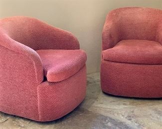 2pc Barrel Swivel Chairs PAIR	32x32x31in	HxWxD