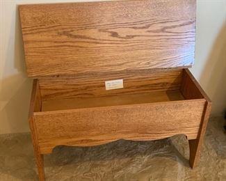Handmade Solid Oak Bench Box Stool	16x31x14in	HxWxD