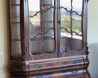 Ornate Burl Wood China Cabinet	89x67x18in	HxWxD