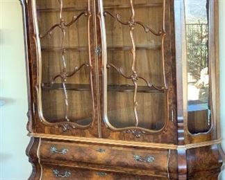 Ornate Burl Wood China Cabinet	89x67x18in	HxWxD
