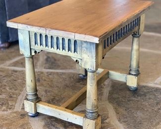 Rustic Carved Wood Side Table	26x24x33in	HxWxD