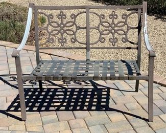 Aluminum  Patio Love Seat	36x43x27	HxWxD