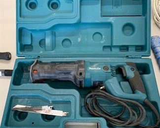 Makita Reciprocating Saw JR3050T	