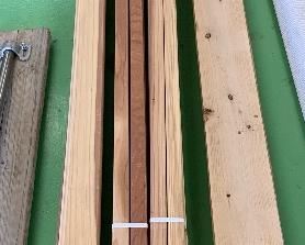 	4pc  8ft Redwood Wood Dadoed Handrails Lumber	1in x 3in 8ft	