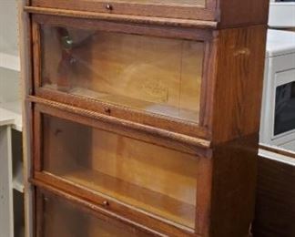 005 Atq Oak Barrister Cabinet