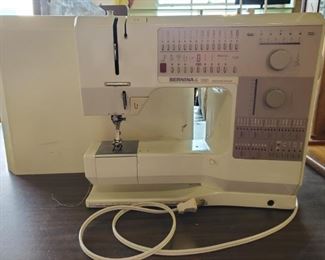 006 Bernina Sewing Machine
