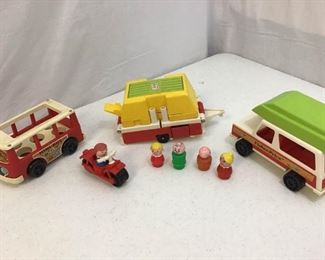 1979 Fisher Price Family Camper Set