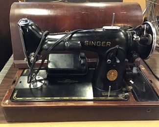 Atq Dome Singer Sewing Machine