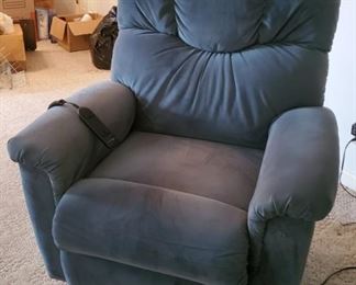 Blue LaZBoy Orkin Lift Chair