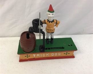 CastIron Trick Dog Bank