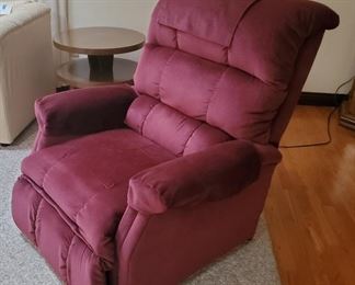 LaZBoy Recliner Lift Chair