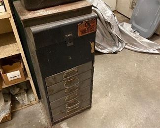 6 drawer cabinet—with or without contents